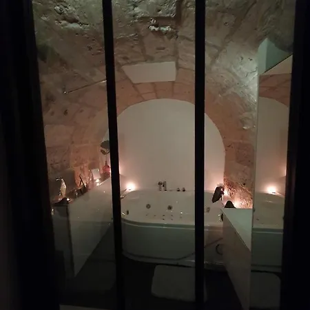 La Forteresse - Jacuzzi/sauna - Centre Historique Apartmán